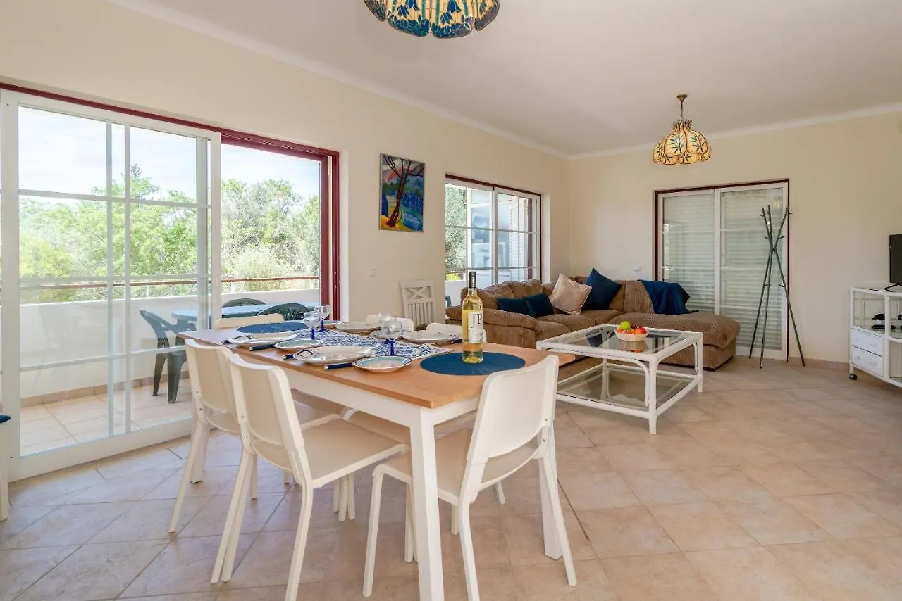 Casa Nadia Daire Alvor
