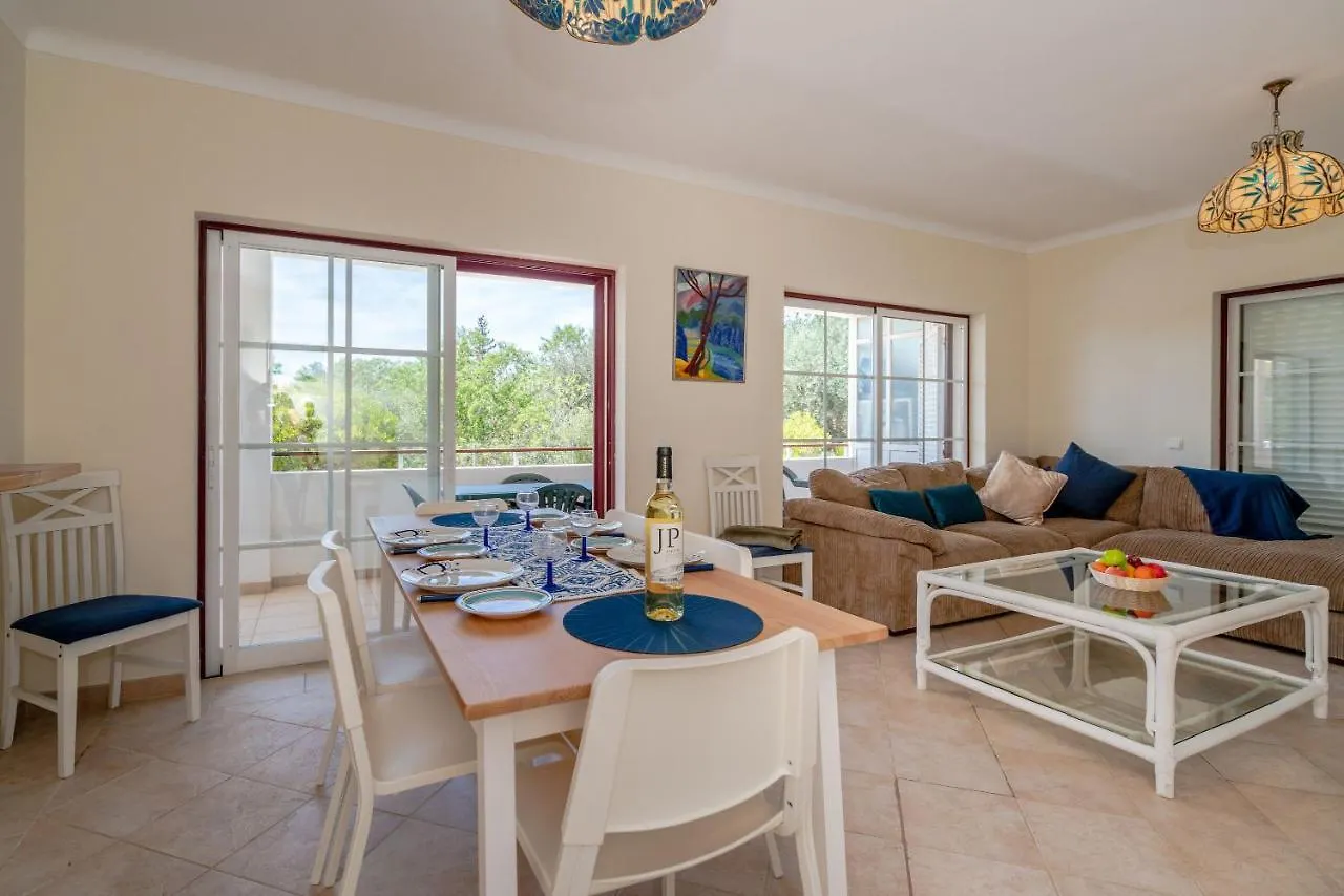 Casa Nadia Daire Alvor